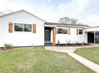 6511 Verde St, Groves, TX 77619