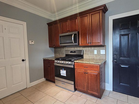 4th image of 3527 Ocala Ave