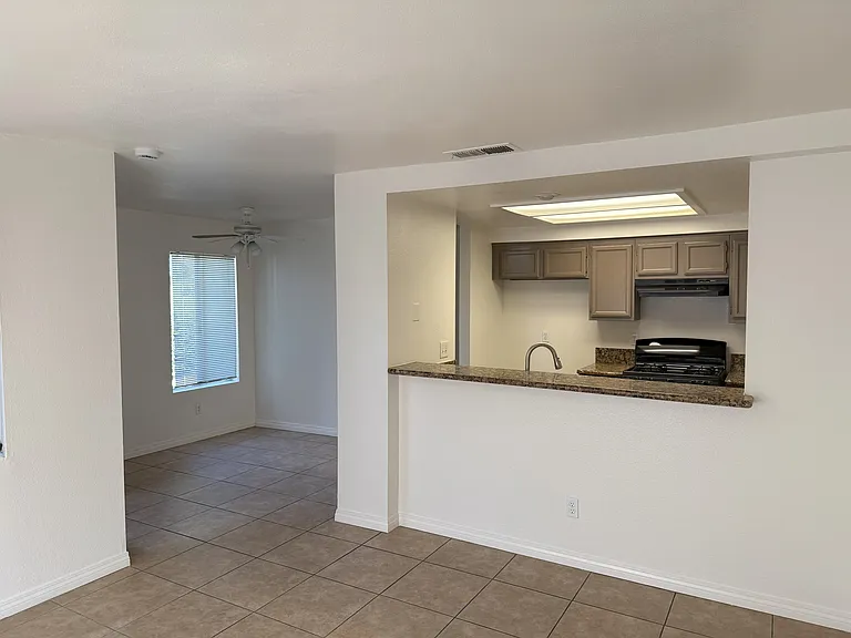 12009 Aspen Cir — Photo 11