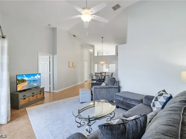 12131 Summergate Cir APT 203, Fort Myers, FL 33913