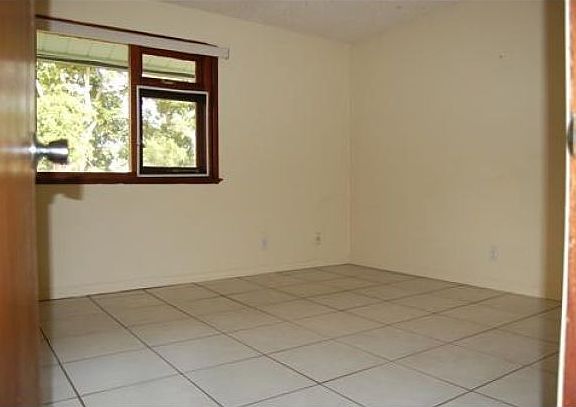 5th image of 2638 Taylor St APT E5