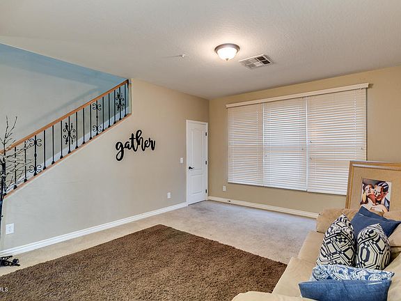 2nd image of 29967 W Avalon Dr