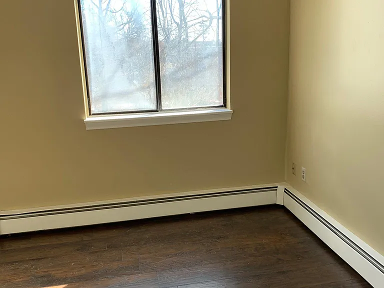 11 Talcott Forest Rd #A — Photo 4