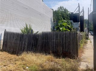 1522 Arch St, Pittsburgh, PA 15212