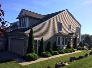 751 Keller Dr, Lititz, PA 17543