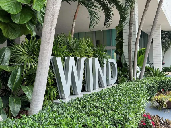 350 S Miami Ave APT 2115, Miami, FL 33130