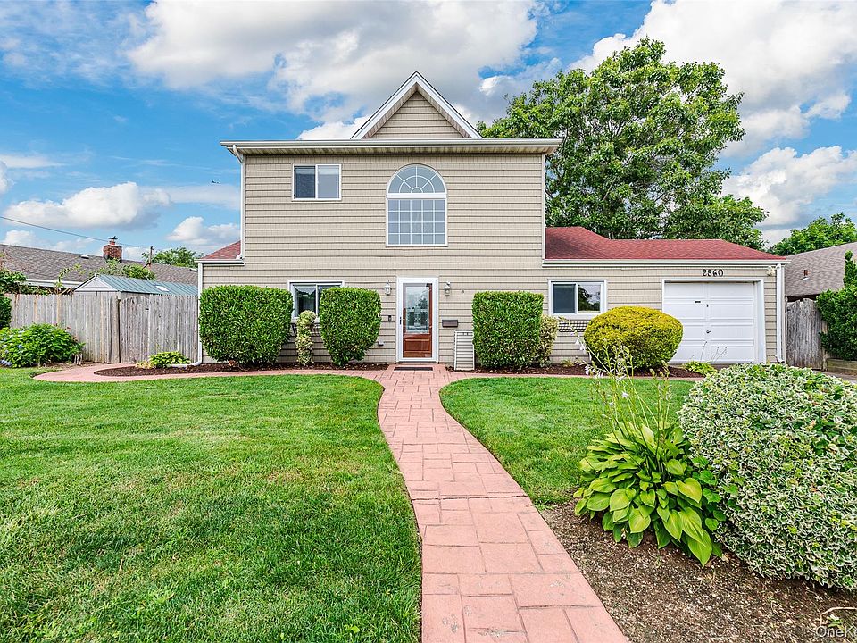 1st image of 2860 Sunnybrook Drive W
