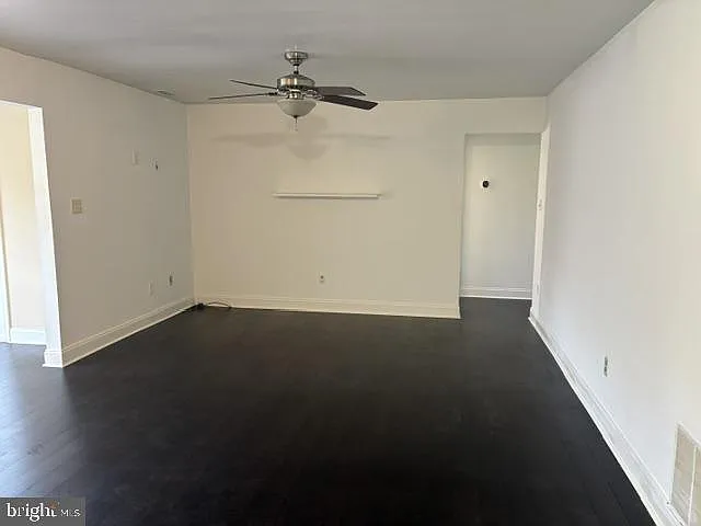 2 bed, 2.0 bath, 1180 sqft, $2,200 — Photo 4
