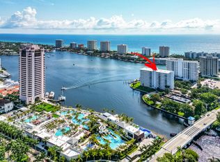 701 E Camino Real APT 2, Boca Raton, FL 33432