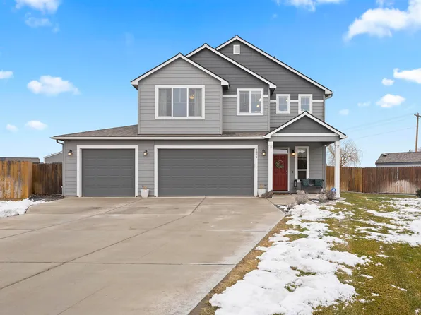 1374 Diamond Loop, West Richland, WA 99353