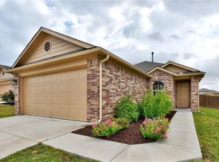 194 Screech Owl Dr, Kyle, TX 78640