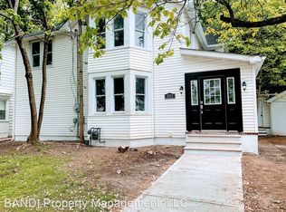 322 Georges Rd, Dayton, NJ 08810