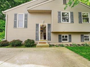 2073 Summit Row Blvd, Powell, OH 43065