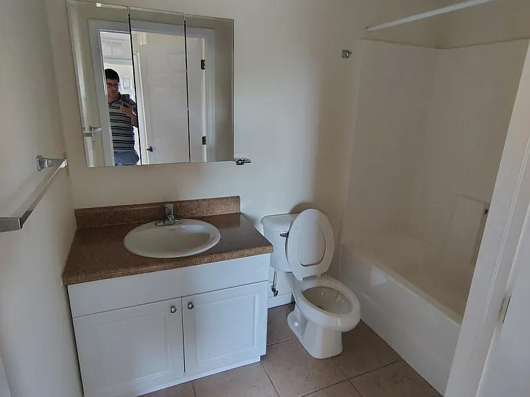 7032 Congress St #404 — Photo 7
