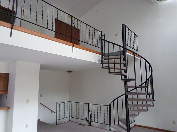 4th image of 710 Belrock Ave APT 108