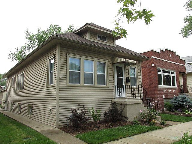 1st image of 2324 N 74th Ave