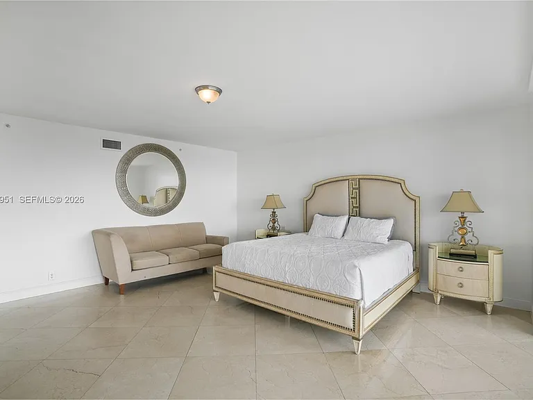 19355 Turnberry Way #25GR — Photo 16