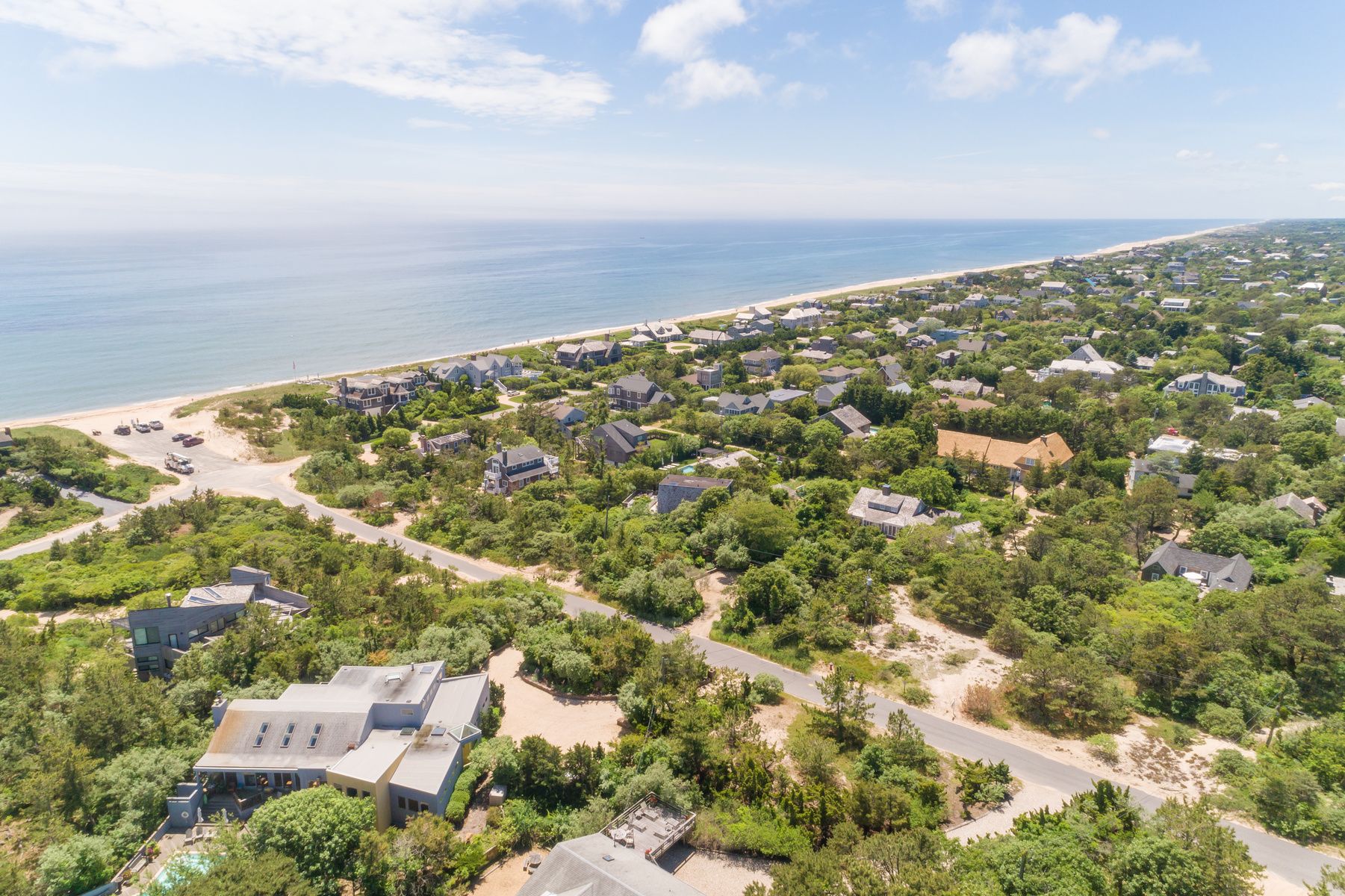 58 Napeague Ln, Amagansett, NY 11930 Out East