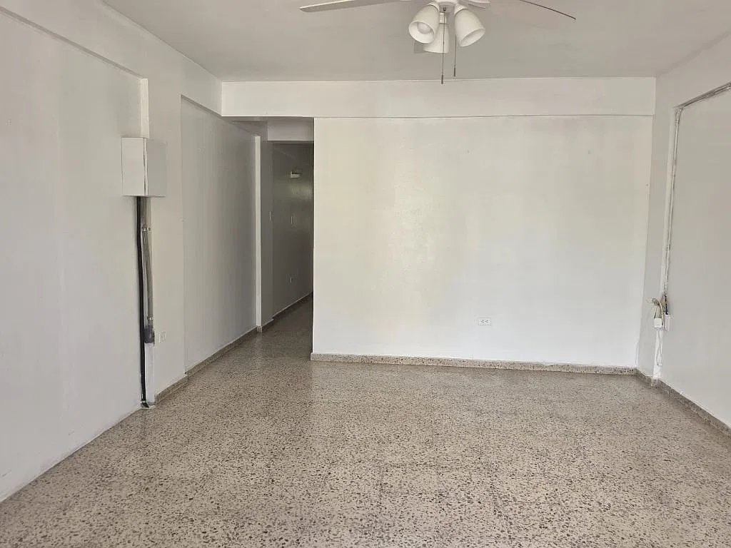 1 bed, 1.0 bath, 1000 sqft, $1,000 — Photo 4