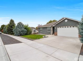 26 Ginkgo St S, Soap Lake, WA 98851