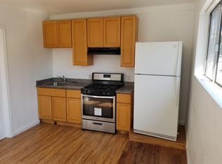 229 4th St #B, Richmond, CA 94801