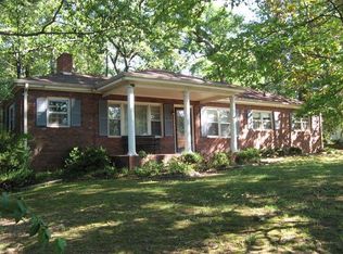 212 Griffith St, Winder, GA 30680