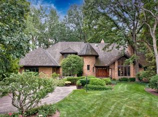 2355 W Course Dr, Riverwoods, IL