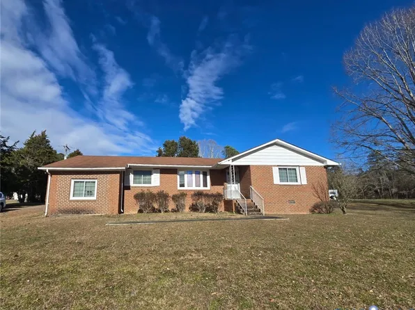 16023 Flatfoot Rd, Dinwiddie, VA 23841