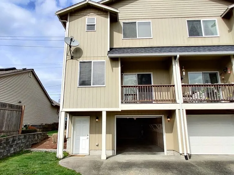 515 Ferry St SW #B — Photo 22