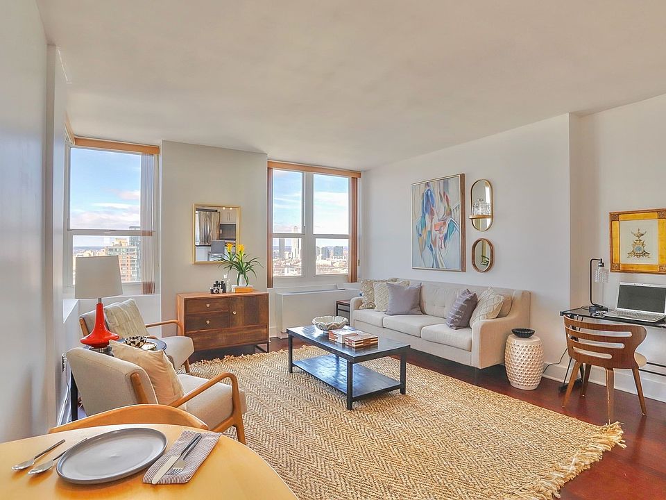 1st image of 88 Morgan St APT 4109