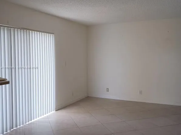 7670 Westwood Dr APT 703, Fort Lauderdale, FL 33321