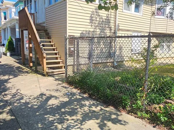 522 Adriatic Ave, Atlantic City, NJ 08401