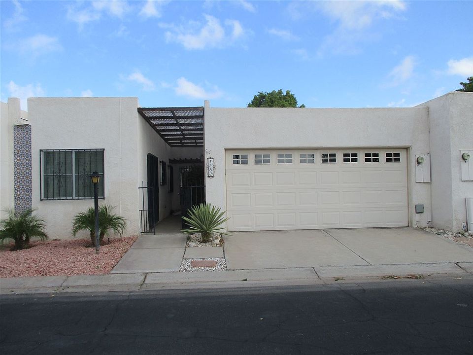 1st image of 1452 E Torrey Pines Cir