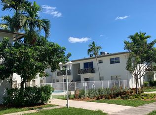 3601 Van Buren St APT 2, Hollywood, FL 33021
