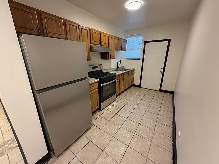 5629 W Washington Blvd — Photo 9