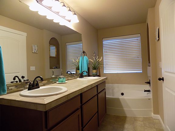 5th image of 2508 190th Street Ct E