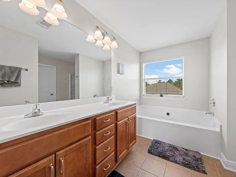 313 Scotch Pine Ln — Photo 23