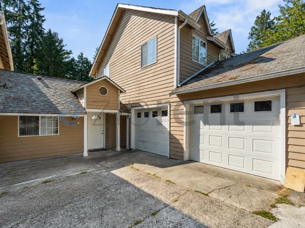 2126 NE 137th St #B, Seattle, WA 98125