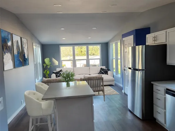 2200 196th Street SE #95, Bothell, WA 98012