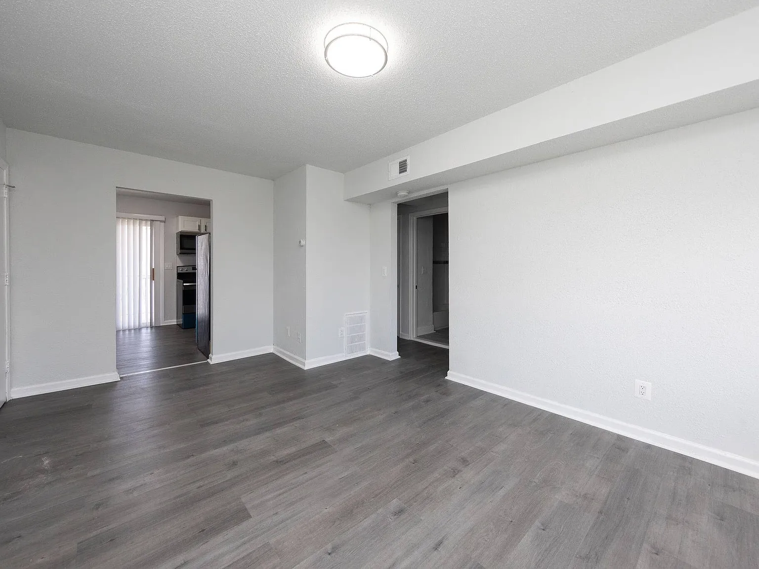Christiana Pointe Apartments — Photo 4