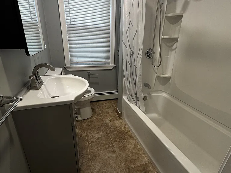 285 Cedar St #1 — Photo 3
