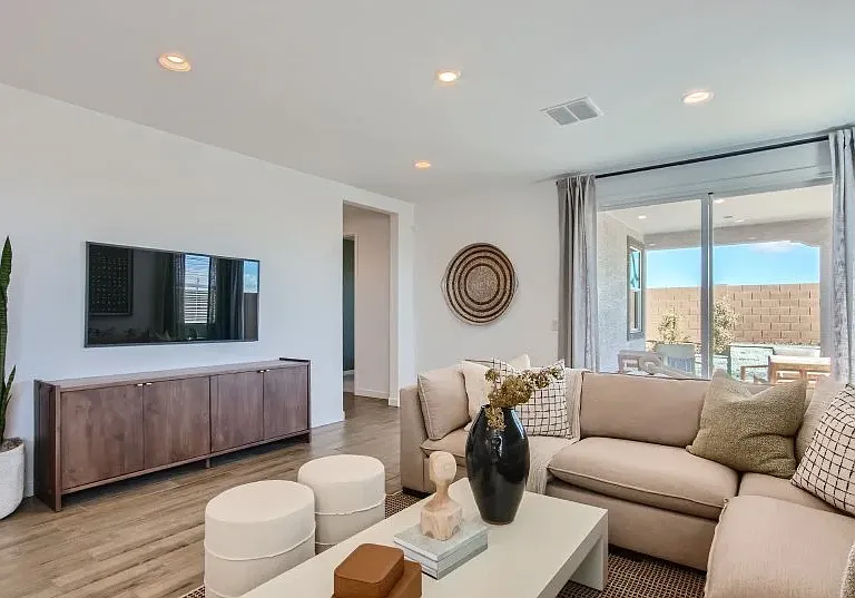 16756 W Charlotte Dr — Photo 10