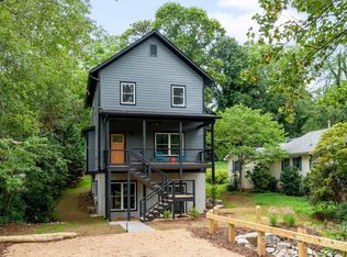 52 Carrier St, Asheville, NC 28806
