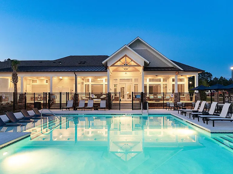 Carmel Vista — Photo 1