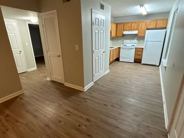 5115 Keegan Way, Louisville, KY 40291