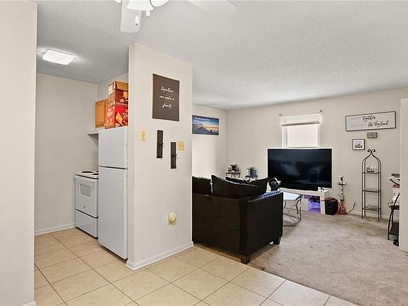 3rd image of 4508 Tabony St