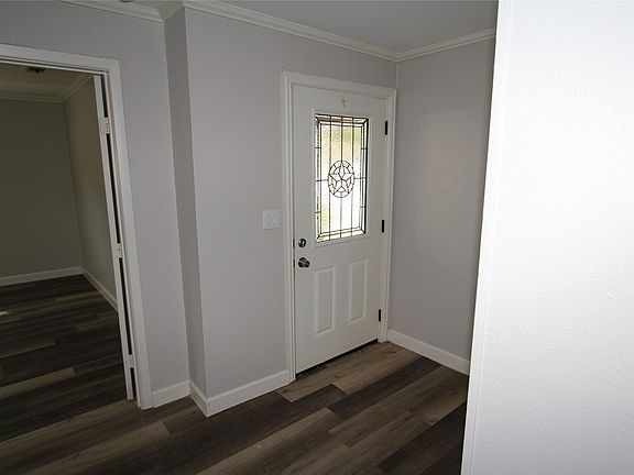 2nd image of 1103 Bryant St