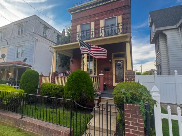 6940 Hegerman St, Philadelphia, PA 19135