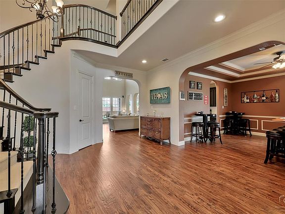 4th image of 1851 Sweetwater Ln