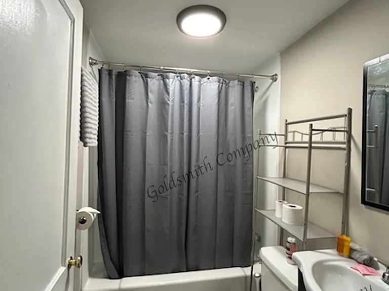 1 bed, 1.0 bath, 600 sqft, $1,200 — Photo 7